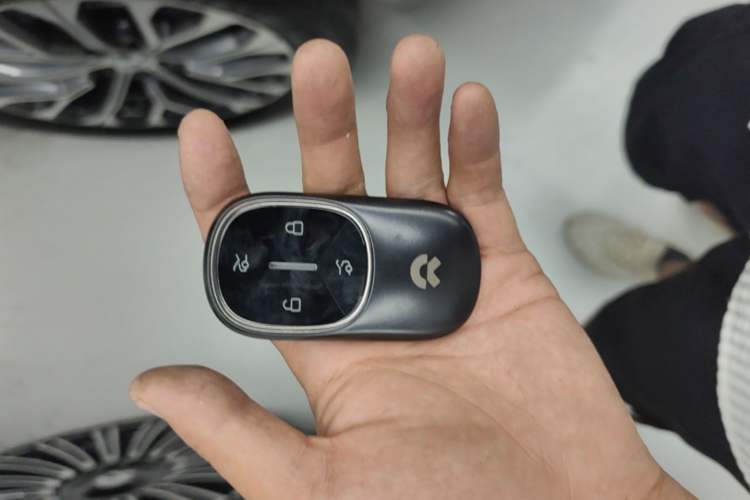 Used Nio ES8 2026 Model 6-seat Executive Luxury Edition Vehicle Key