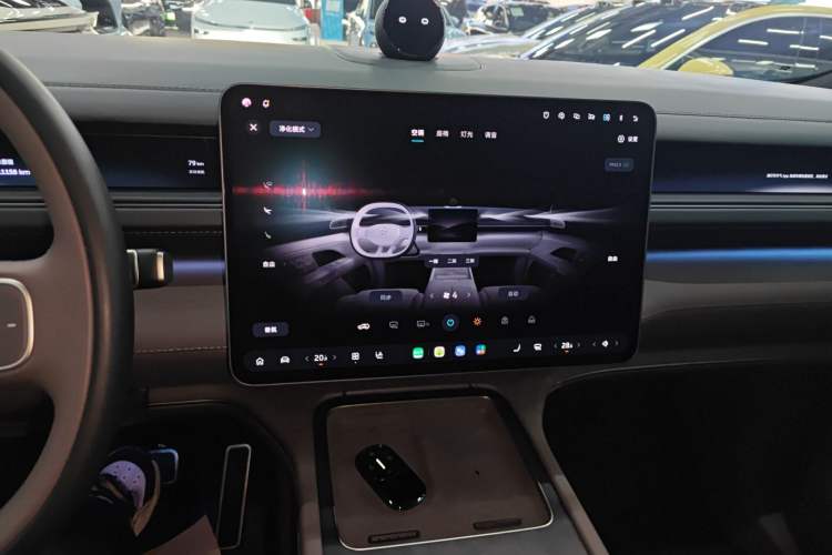 Used Nio ES8 2026 Model 6-seat Executive Signature Edition Audio And AC Panel