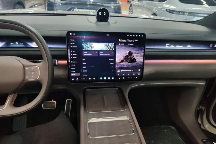 Used Nio ES8 2026 Model 6-seat Executive Signature Edition Audio And AC Panel