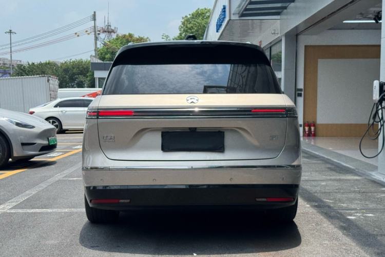 Used Nio ES8 2026 Model 6-seat Executive Signature Edition Exterior 1
