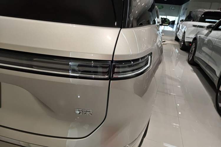 Used Nio ES8 2026 Model 6-seat Executive Luxury Edition Exterior 1