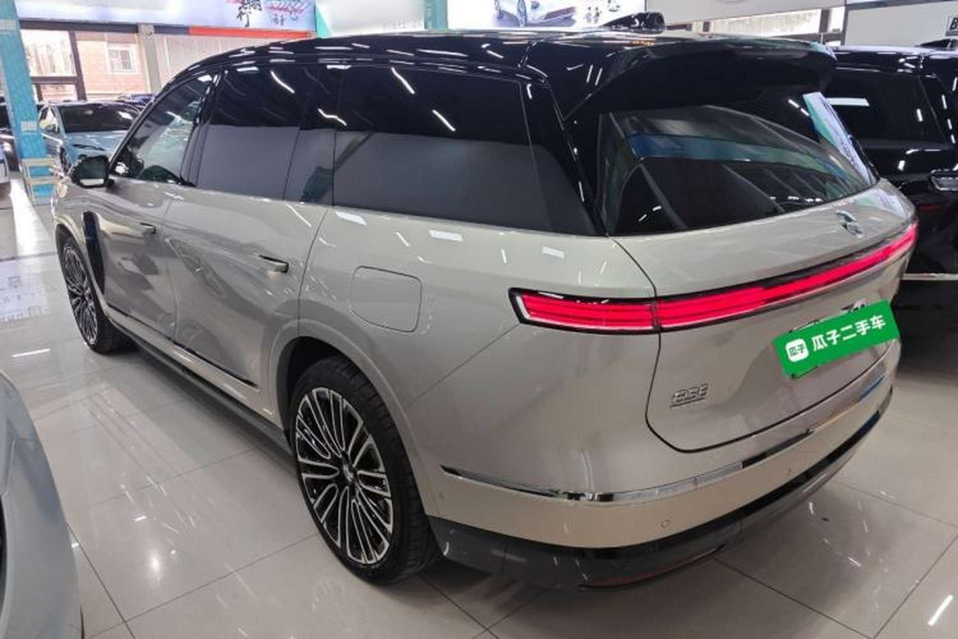 Used Nio ES8 2026 Model 6-seat Executive Signature Edition Exterior 2