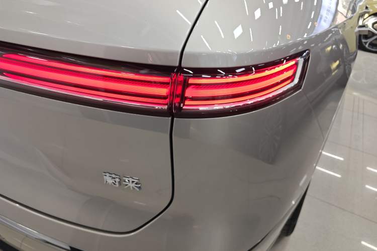 Used Nio ES8 2026 Model 6-seat Executive Signature Edition Exterior 3