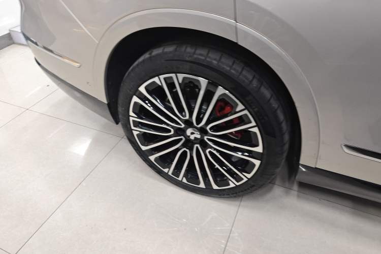 Used Nio ES8 2026 Model 6-seat Executive Signature Edition Exterior 5