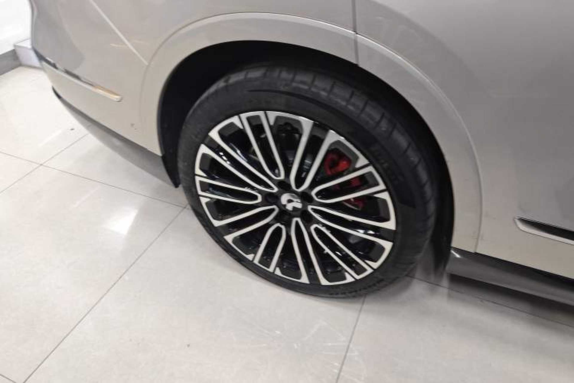 Used Nio ES8 2026 Model 6-seat Executive Signature Edition Exterior 5