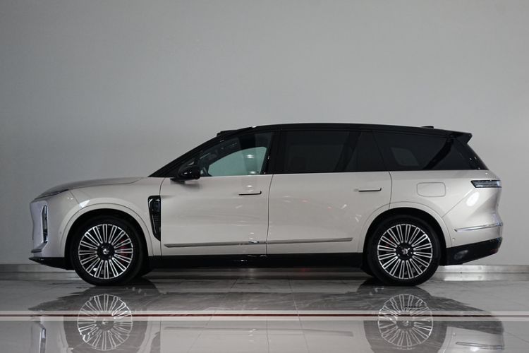 Used Nio ES8 2026 Model 6-seat Executive Luxury Edition Exterior 6