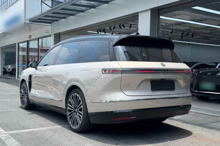 Used Nio ES8 2026 Model 6-seat Executive Signature Edition Exterior 7