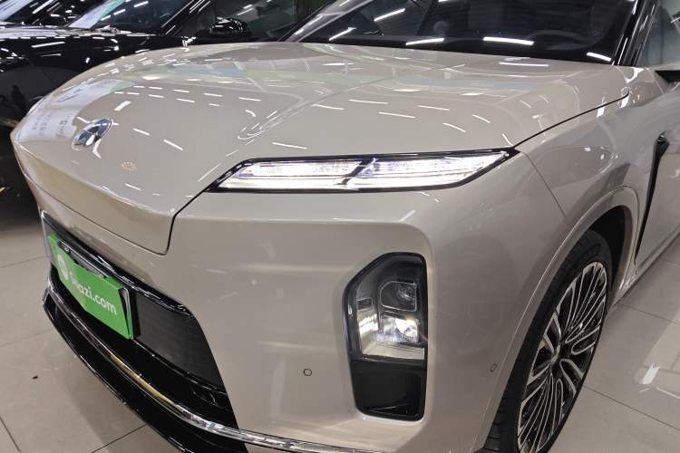Used Nio ES8 2026 Model 6-seat Executive Signature Edition Left Front Headlight