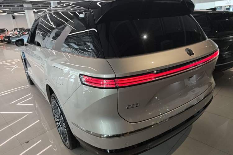Used Nio ES8 2026 Model 6-seat Executive Luxury Edition Rear Left 45 Deg