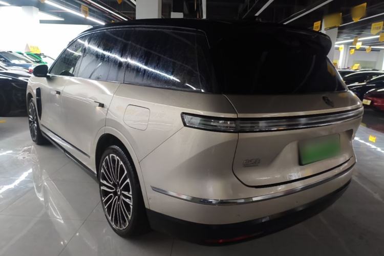 Used Nio ES8 2026 Model 6-seat Executive Signature Edition Rear Left 45 Deg