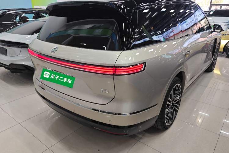 Used Nio ES8 2026 Model 6-seat Executive Signature Edition Rear Right 45 Deg