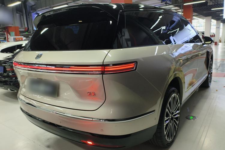 Used Nio ES8 2026 Model 6-seat Executive Signature Edition Rear Right 45 Deg