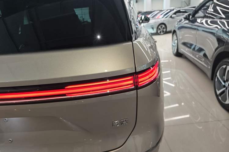 Used Nio ES8 2026 Model 6-seat Executive Luxury Edition Right Rear Taillight