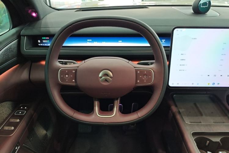 Used Nio ES8 2026 Model 6-seat Executive Signature Edition Steering Wheel