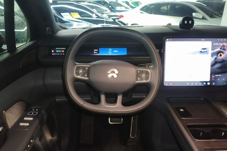 Used Nio ES8 2026 Model 6-seat Executive Signature Edition Steering Wheel
