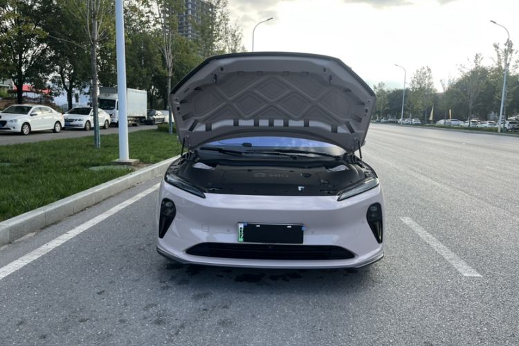 Used Nio ET5 2024 75 kWh Exterior 1