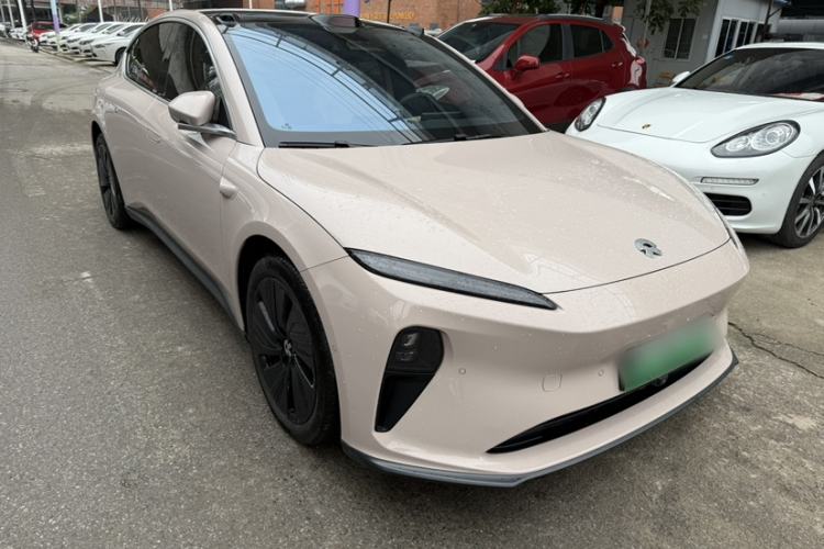 Used Nio ET5 2022 75 kWh Exterior 1