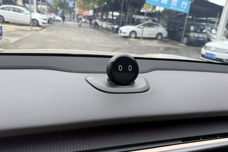 Used Nio ET5 2022 75 kWh Interior 1