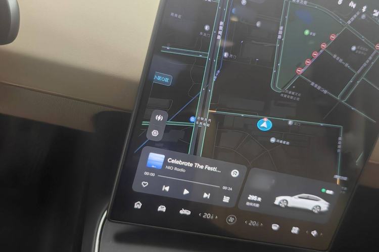 Used Nio ET5 2024 100 kWh Interior 2