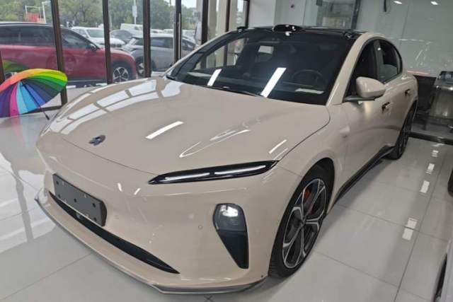 Nio ET5 2022 75 kWh usado