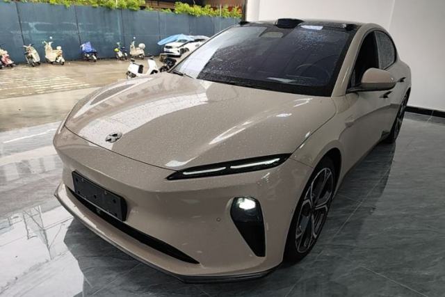 Used Nio ET5 2022 75 kWh