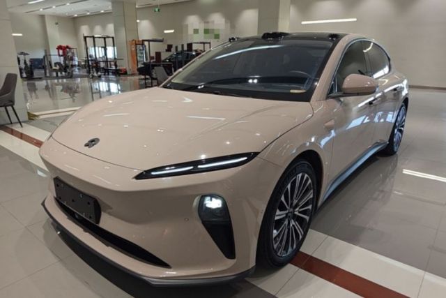 Used Nio ET5 2022 75 kWh