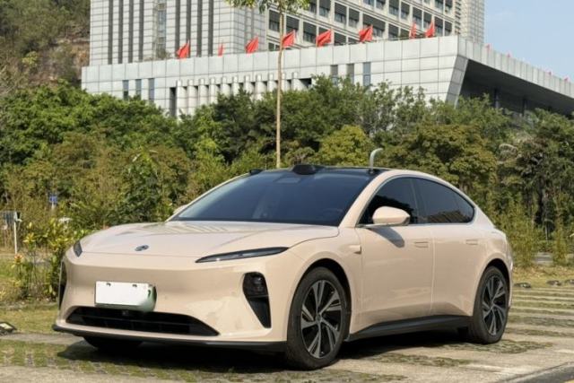 Used Nio ET5 2022 75 kWh
