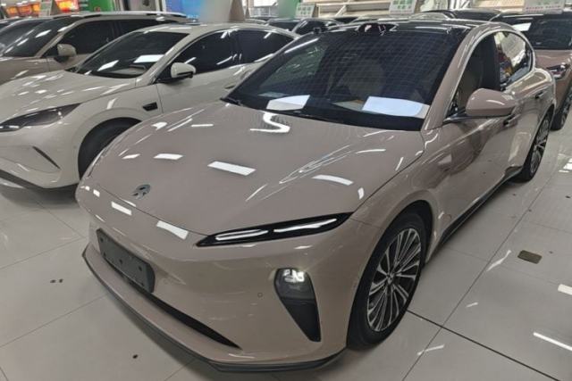 Used Nio ET5 2022 75 kWh
