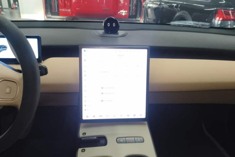 Used Nio ET5 2022 75 kWh Audio And AC Panel