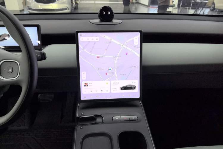 Used Nio ET5 2022 75 kWh Audio And AC Panel