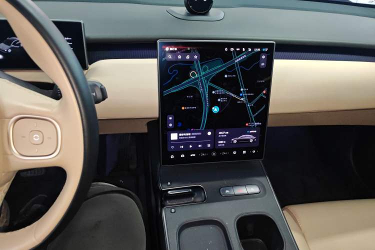 Used Nio ET5 2022 75 kWh Audio And AC Panel