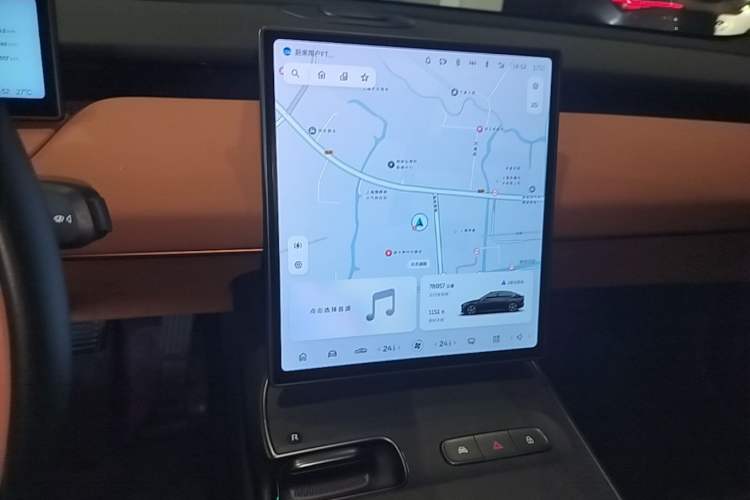 Used Nio ET5 2022 75 kWh Audio And AC Panel