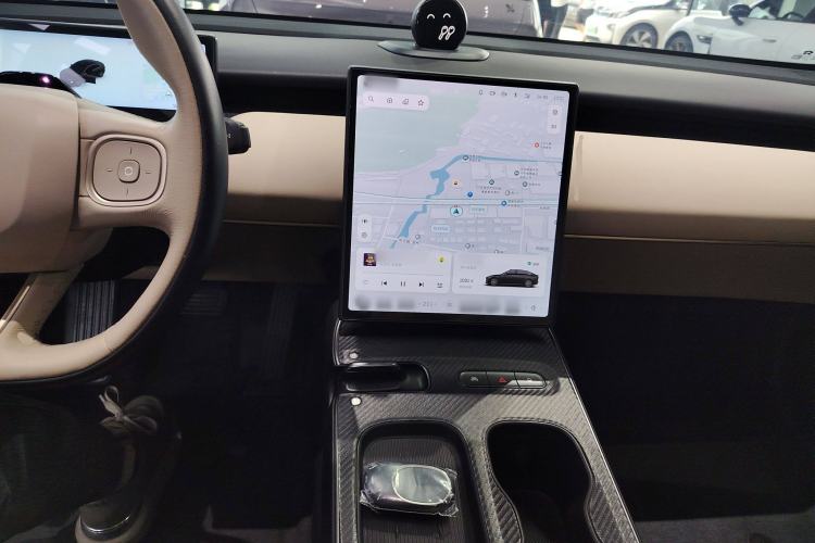 Used Nio ET5 2022 75 kWh Center Console