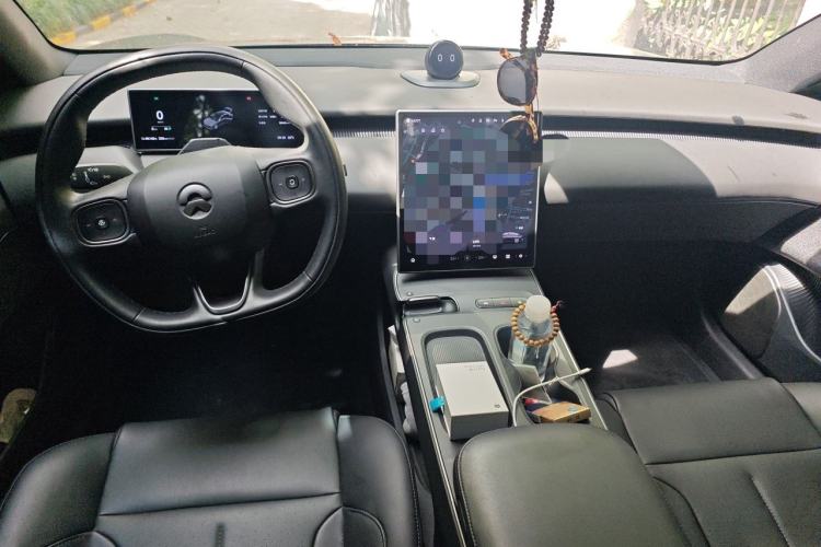 Used Nio ET5 2022 75 kWh Center Console