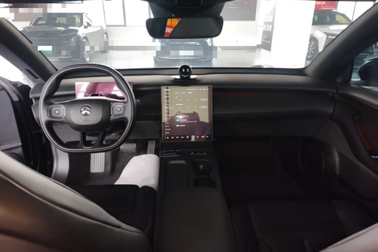 Used Nio ET5 2022 75 kWh Center Console