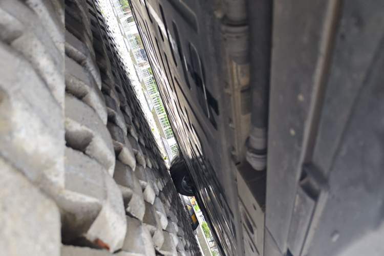 Used Nio ET5 2022 75 kWh Chassis Front Left