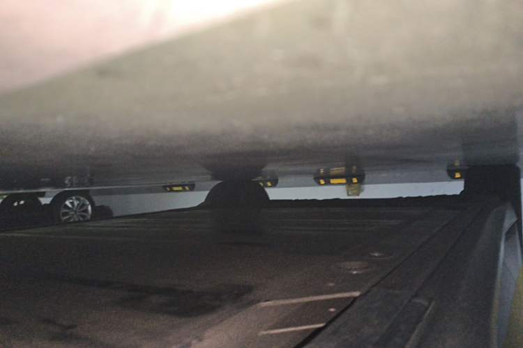 Used Nio ET5 2022 75 kWh Chassis Front Right