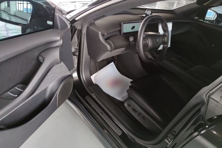 Used Nio ET5 2022 75 kWh Driver Seat