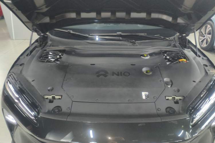 Used Nio ET5 2022 75 kWh Engine Bay