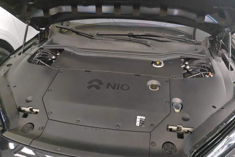 Used Nio ET5 2022 75 kWh Engine Bay