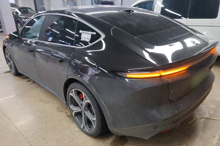Used Nio ET5 2022 75 kWh Exterior 2