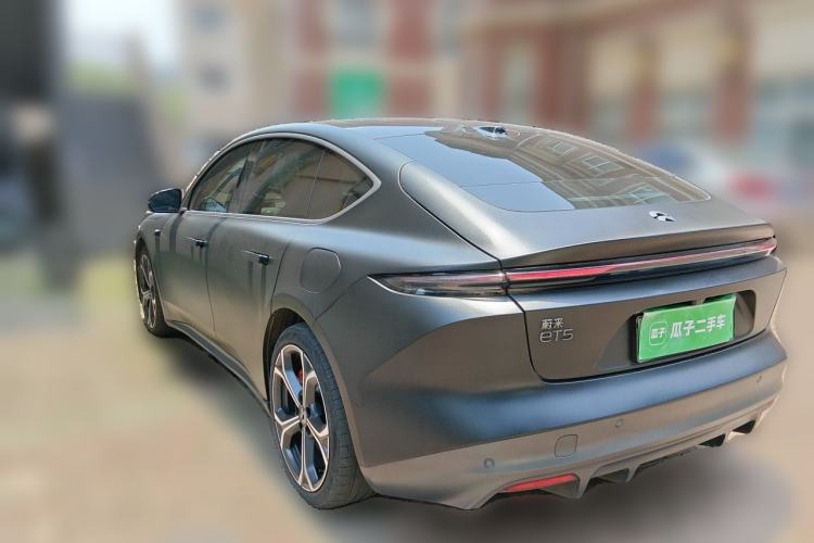 Used Nio ET5 2022 75 kWh Exterior 3