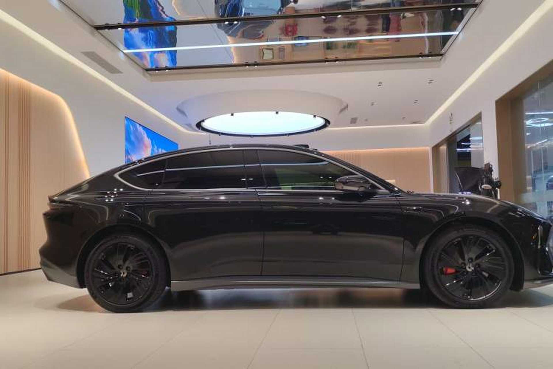 Used Nio ET5 2022 75 kWh Exterior 3