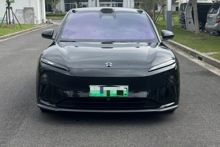 Used Nio ET5 2022 75 kWh Exterior 4
