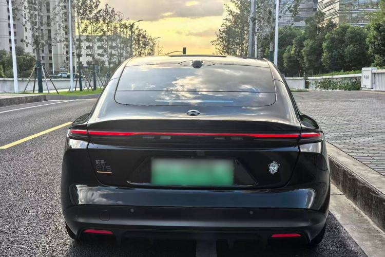 Used Nio ET5 2022 75 kWh Exterior 4
