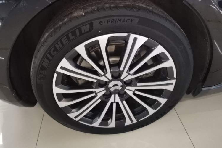 Used Nio ET5 2022 75 kWh Exterior 5