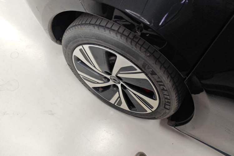 Used Nio ET5 2022 75 kWh Exterior 5