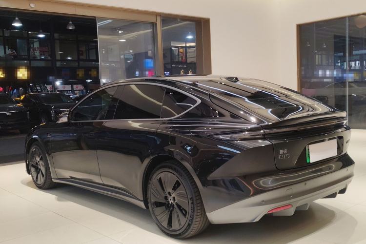 Used Nio ET5 2022 75 kWh Exterior 6