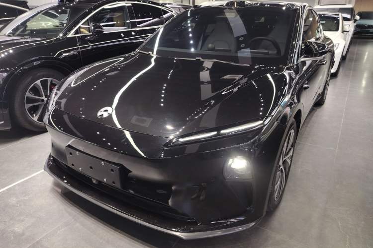 Used Nio ET5 2022 75 kWh Front