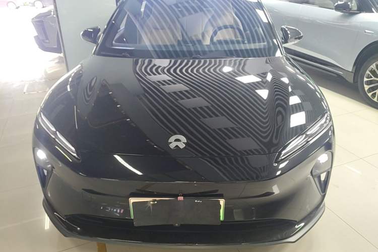 Used Nio ET5 2022 75 kWh Front